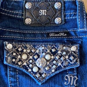 Miss Me Bootcut Jeans (JK7080B) size 14